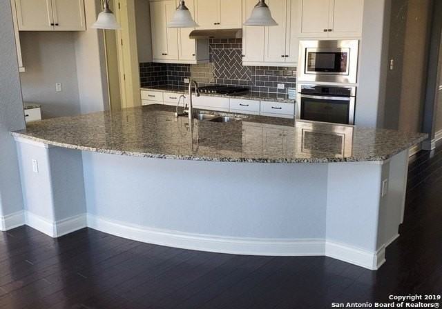 205 Woods Of Boerne Blvd - Photo 3 of 20