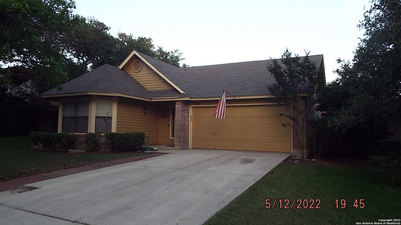 3422 Sunlit Grv - Photo 2 of 25