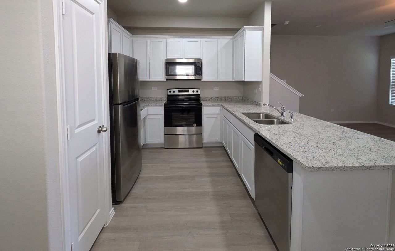 5330 Lisa Pt #104 - Photo 5 of 28