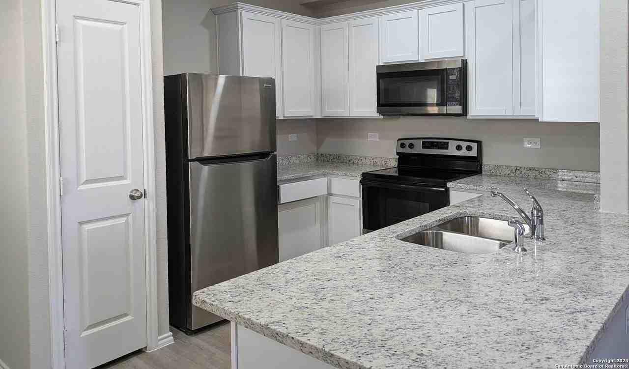 5330 Lisa Pt #104 - Photo 6 of 28