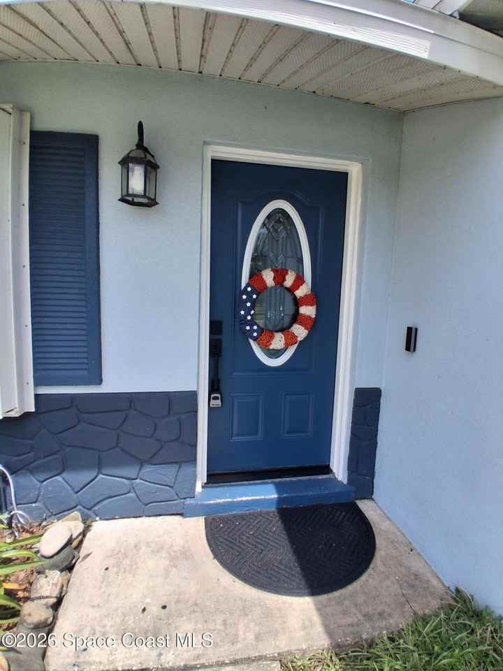 500 Sylvia Rd - Photo 2 of 28