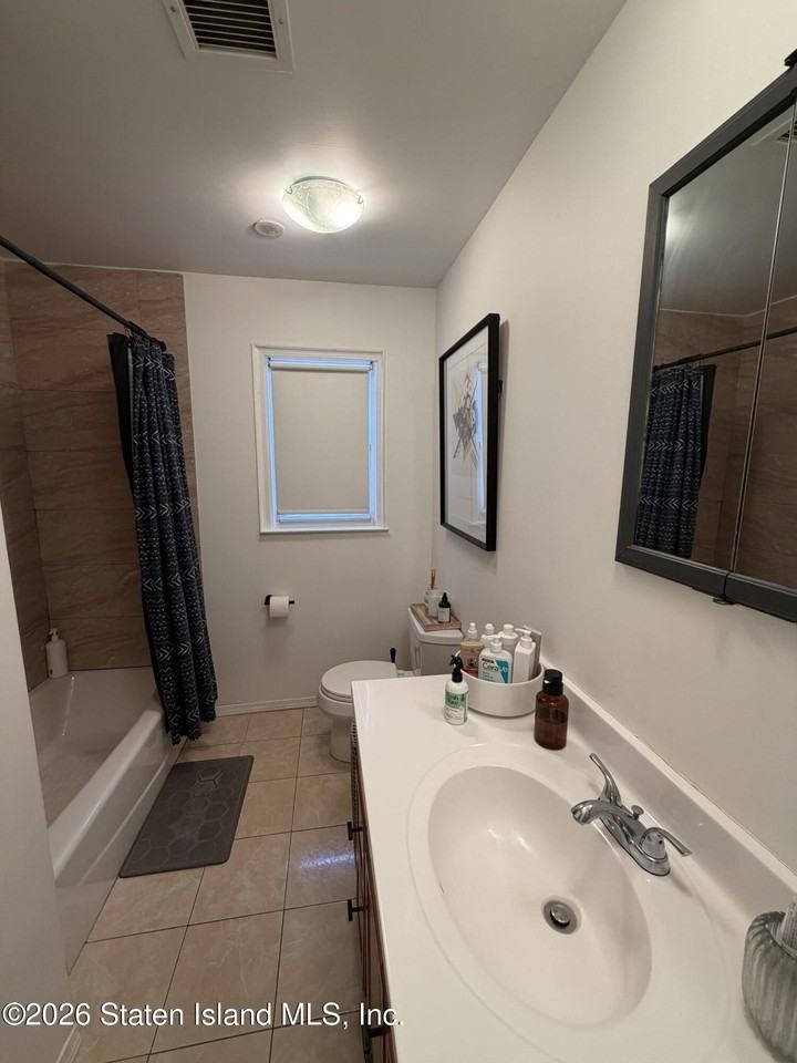 284 Fairbanks Ave - Photo 7 of 14