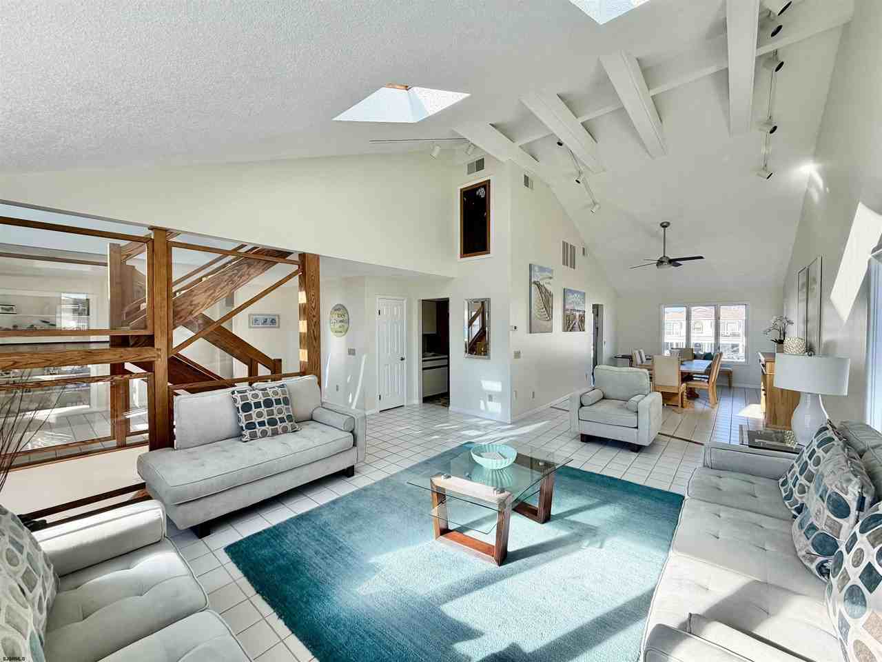 31 Seaview Dr - Photo 2 of 46