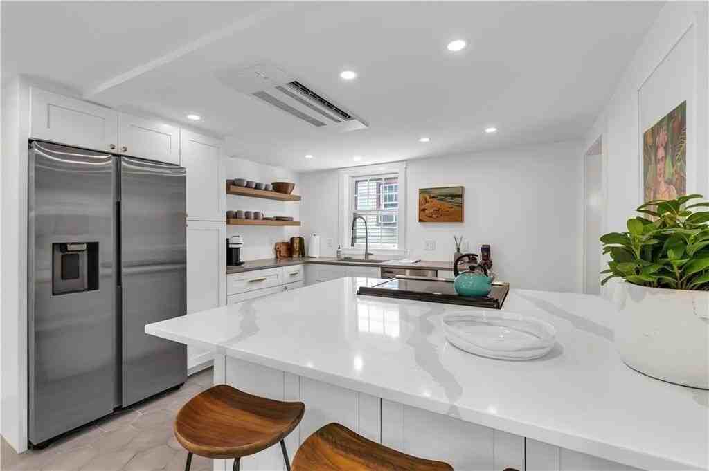 44 William St - Photo 4 of 25