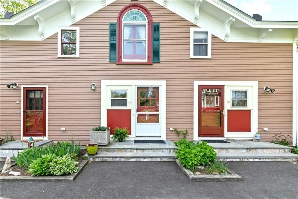 97 Narragansett Ave #C3 - Photo 3 of 21