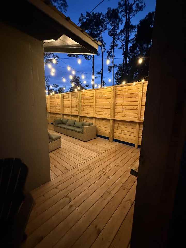 742 Parklawn Cir - Photo 2 of 15