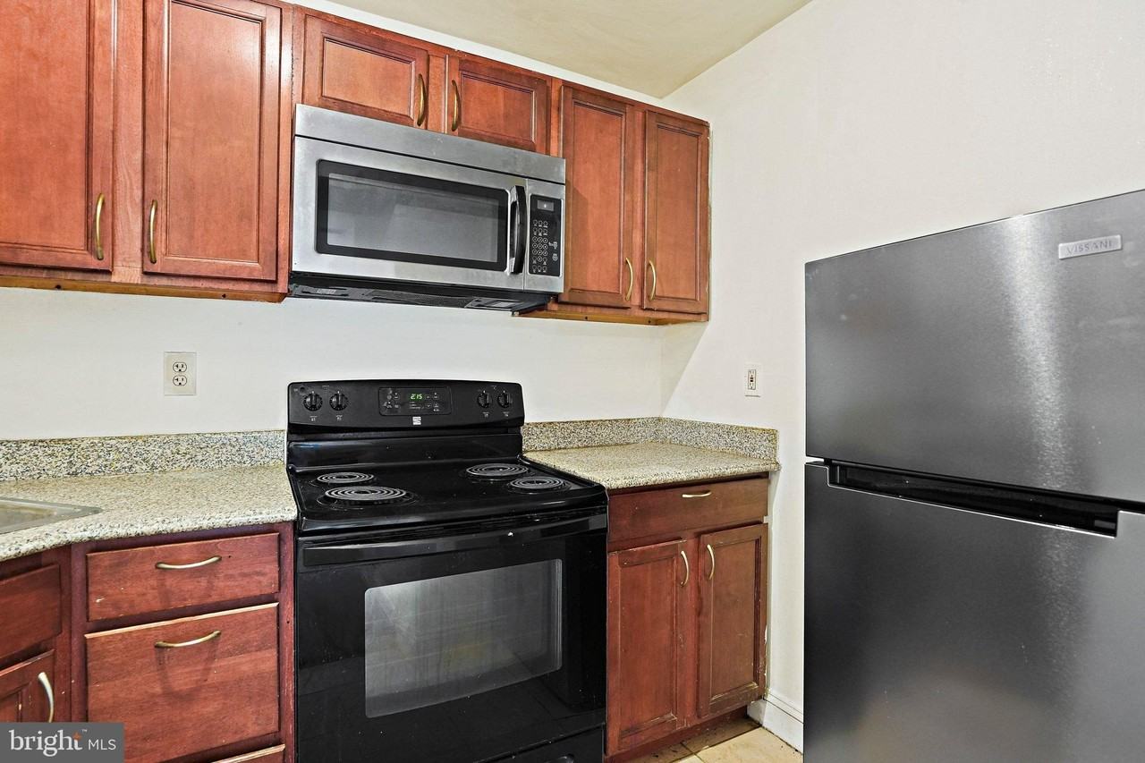 4274 Foote St Ne #1 - Photo 4 of 11