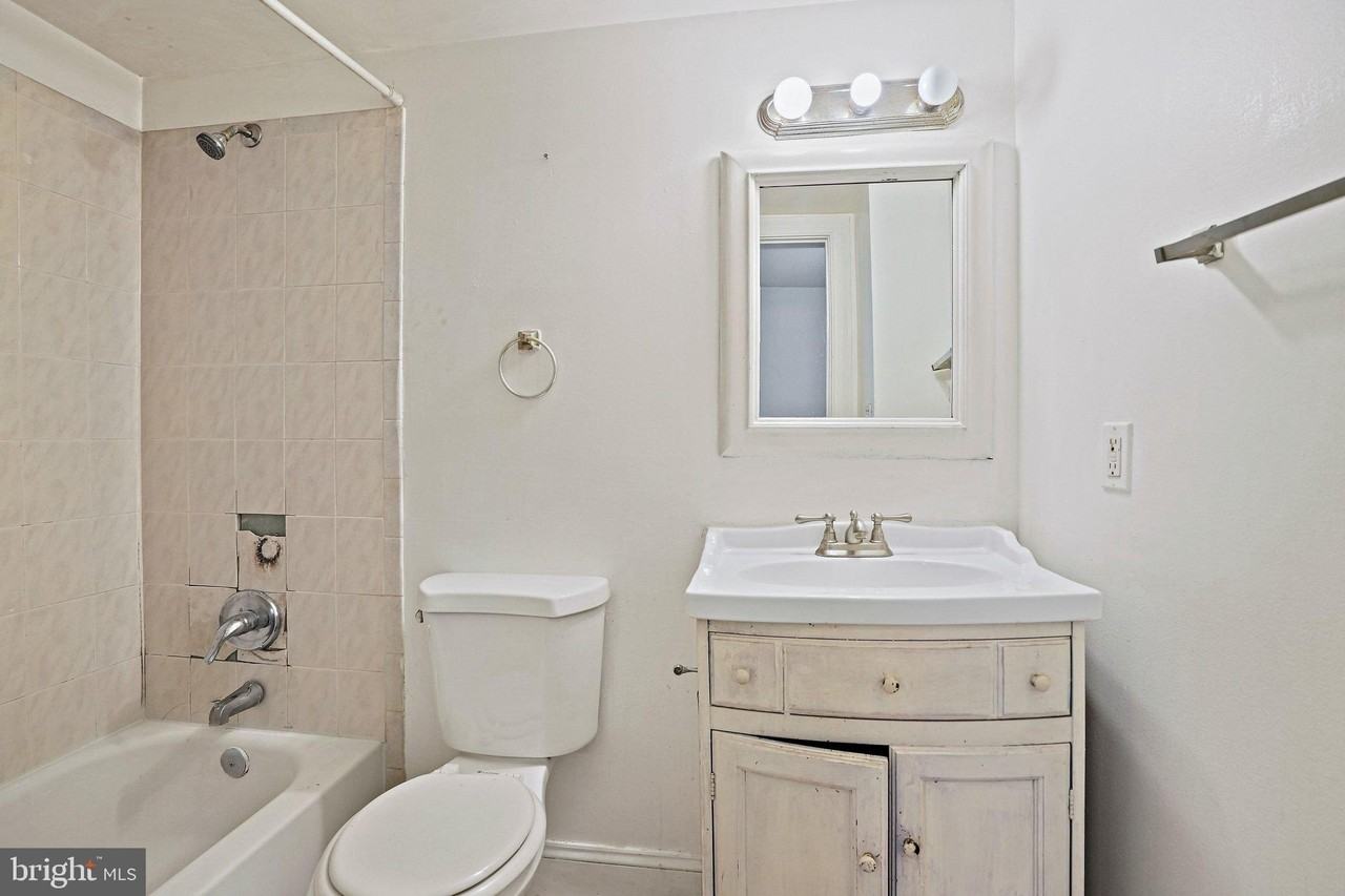 4274 Foote St Ne #1 - Photo 6 of 11