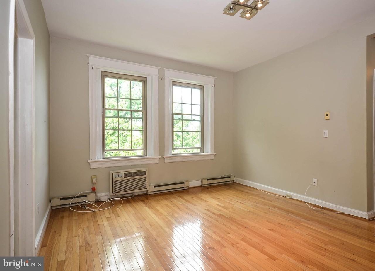 2010 Kalorama Rd Nw #501 - Photo 4 of 17