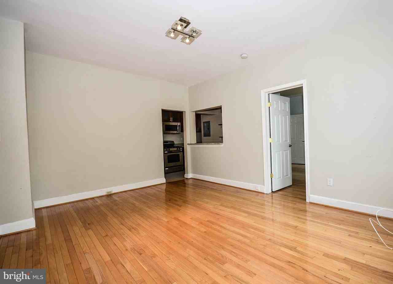2010 Kalorama Rd Nw #501 - Photo 6 of 17
