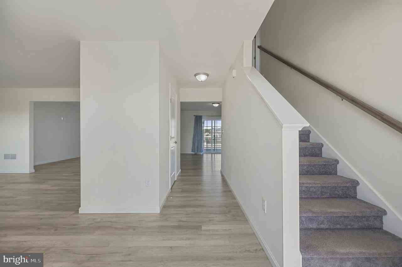 57 Sisal Way - Photo 6 of 37