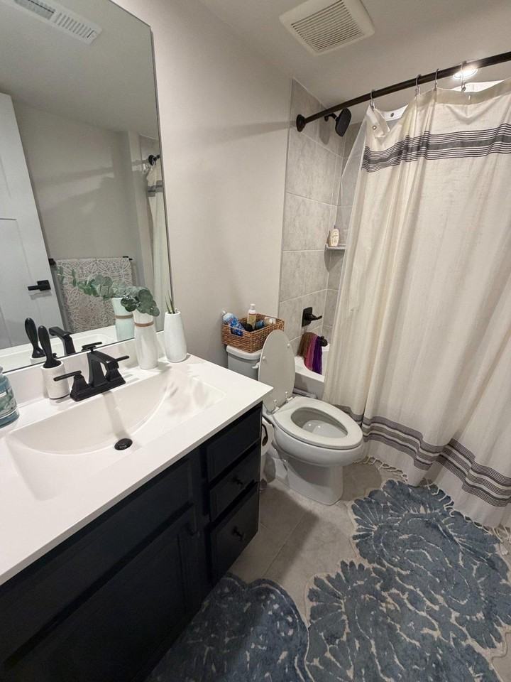 6029 Goshawk St - Photo 2 of 7