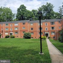 10407 Montrose Ave #201 - Photo 1 of 1