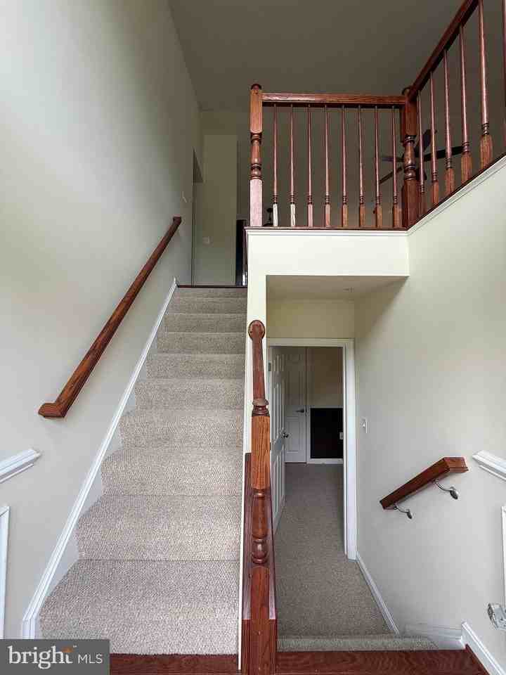 20850 Autumn Mill Ct - Photo 2 of 31