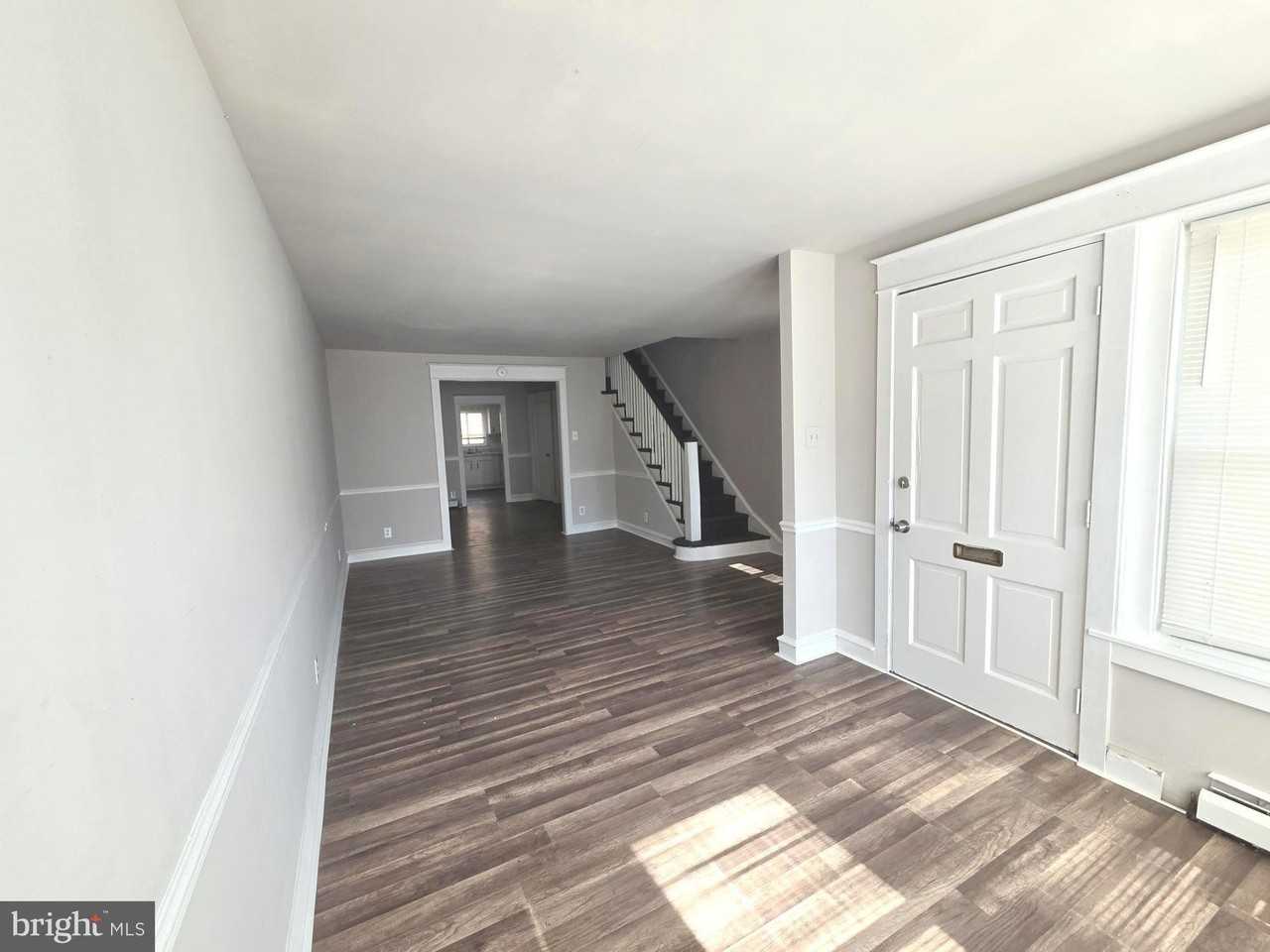 4020 Howland St - Photo 2 of 22
