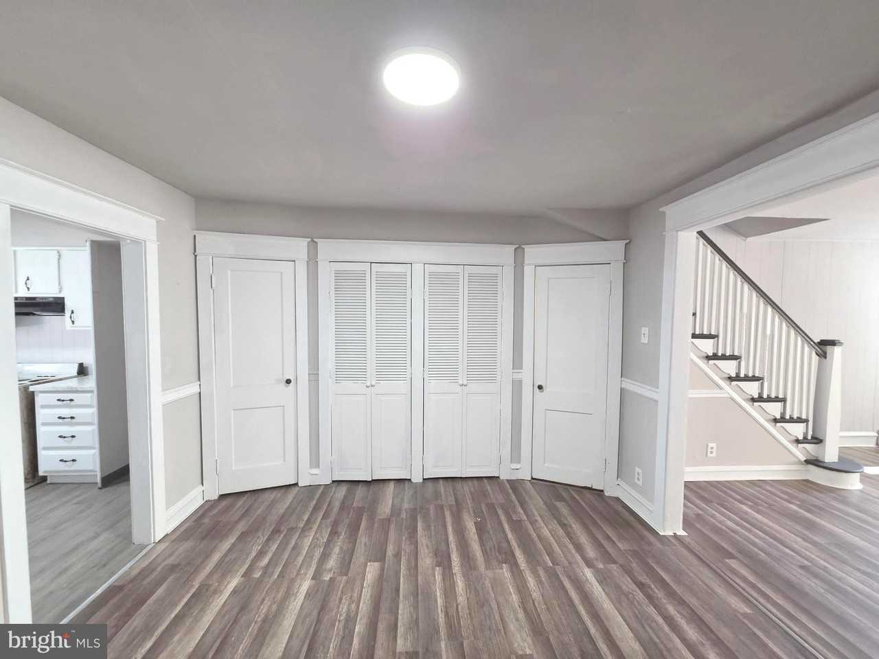 4020 Howland St - Photo 5 of 22