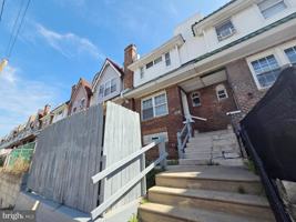 featured image of 1461 Lardner St