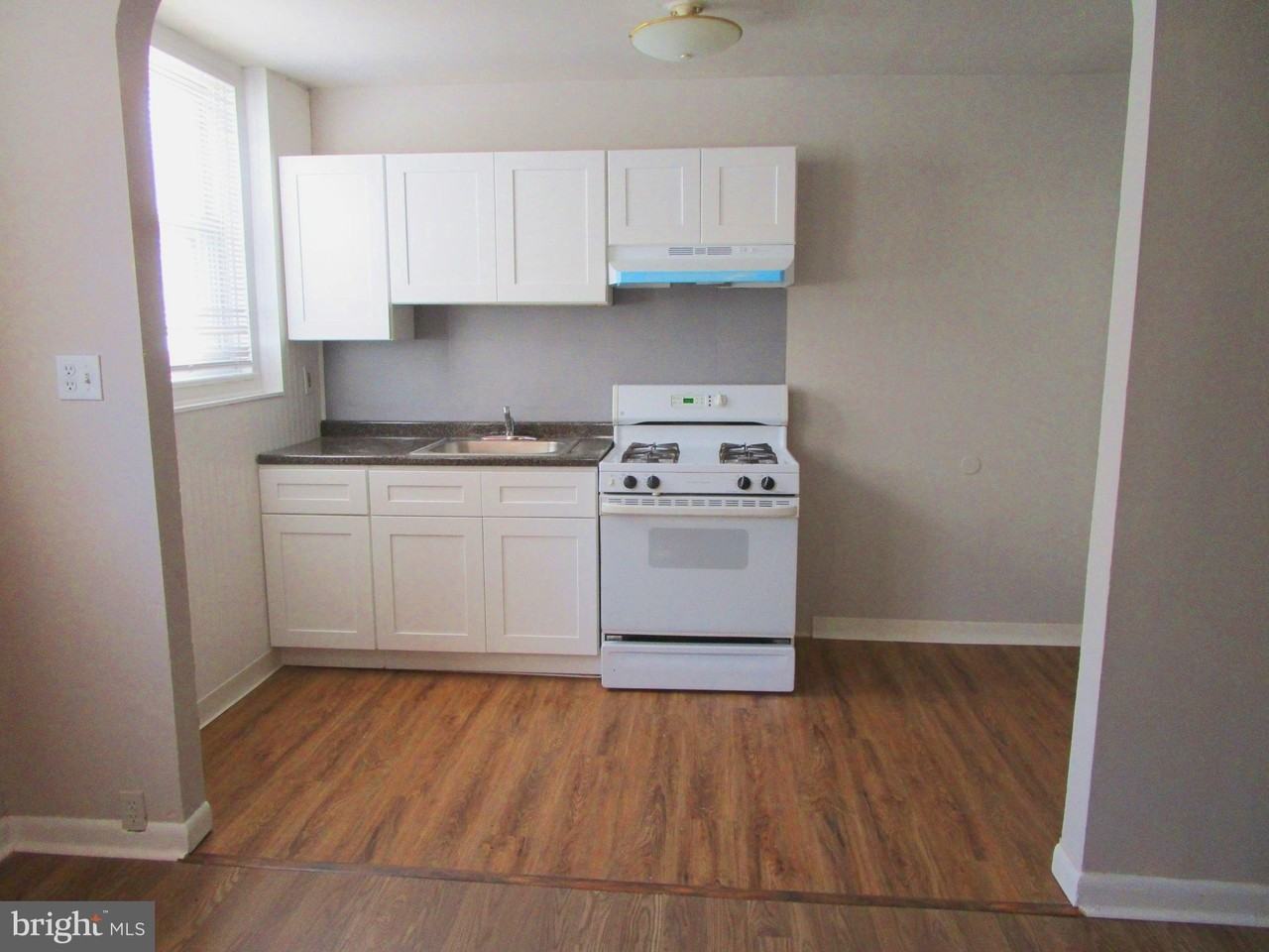 1461 Lardner St - Photo 4 of 19