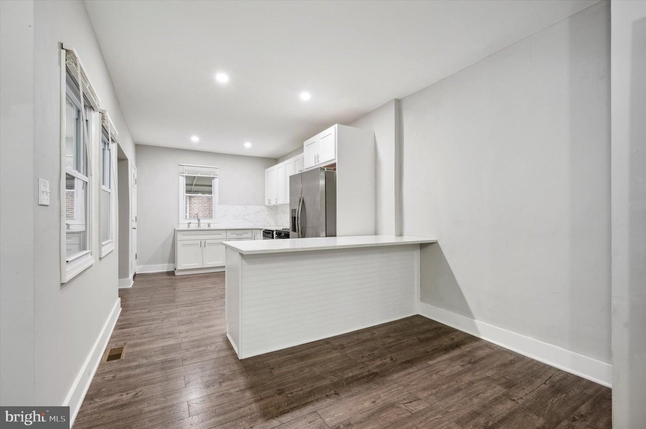 3304 W Allegheny Ave - Photo 5 of 25
