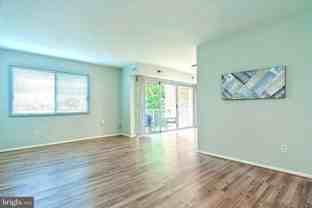 8000 Le Havre Pl #12 - Photo 1 of 1