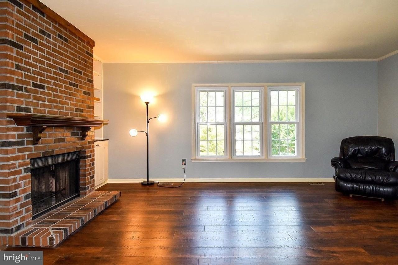10451 Malone Ct - Photo 5 of 30
