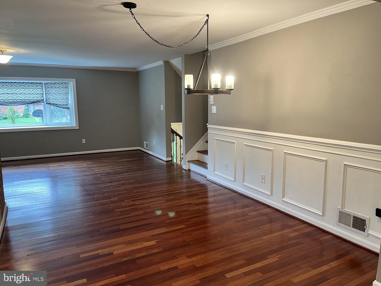 7908 Jansen Ct - Photo 7 of 11