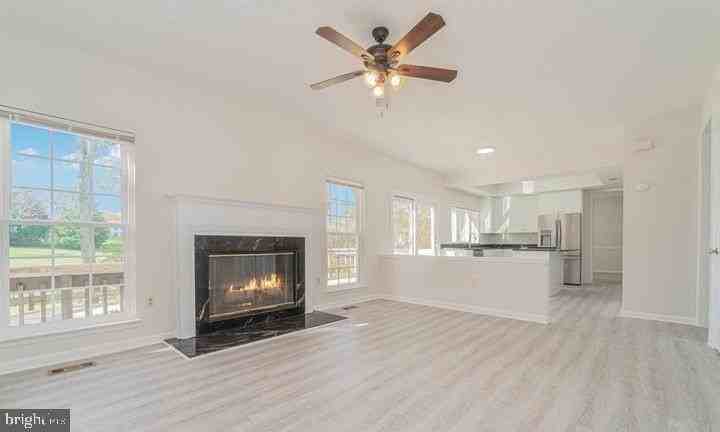 13116 Holly Leaf Ct - Photo 7 of 34