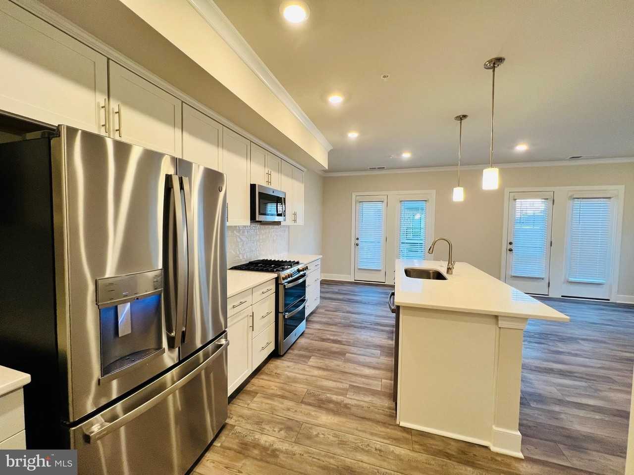 15596 Grade Line Pl - Photo 5 of 28