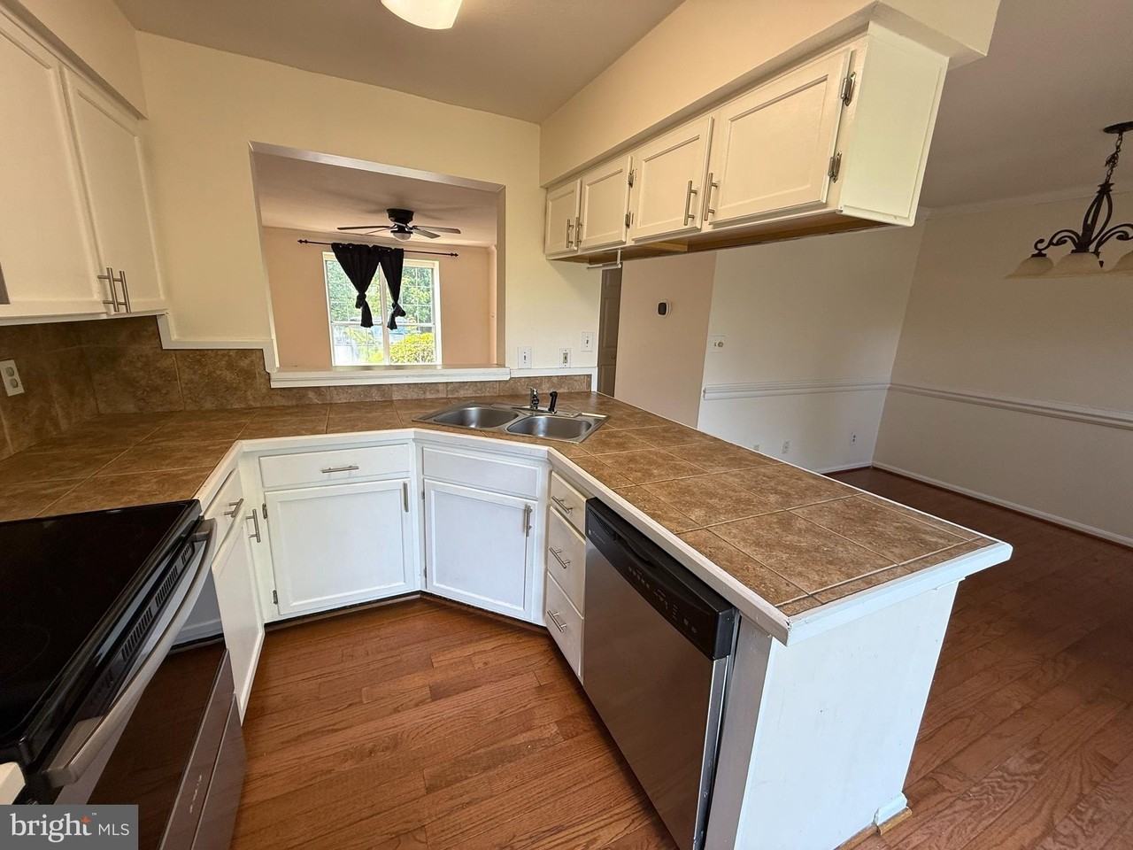 508 Providence St #508 - Photo 4 of 32