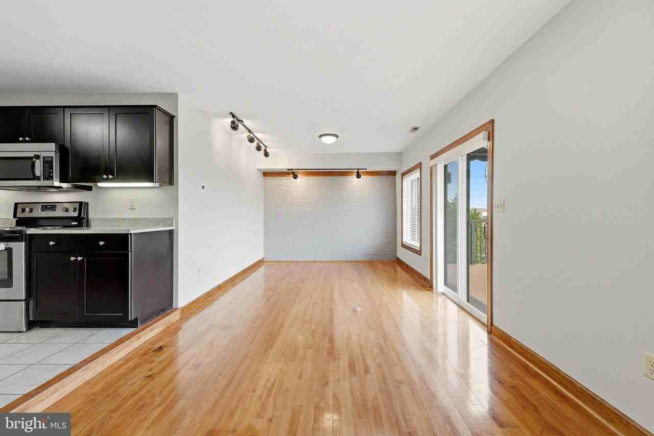 443 Millwood Ave #3 - Photo 4 of 10