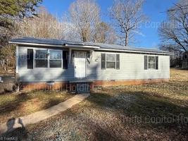 featured image of 176 Coble Cir