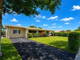 featured image of 171 Sw 23rd St