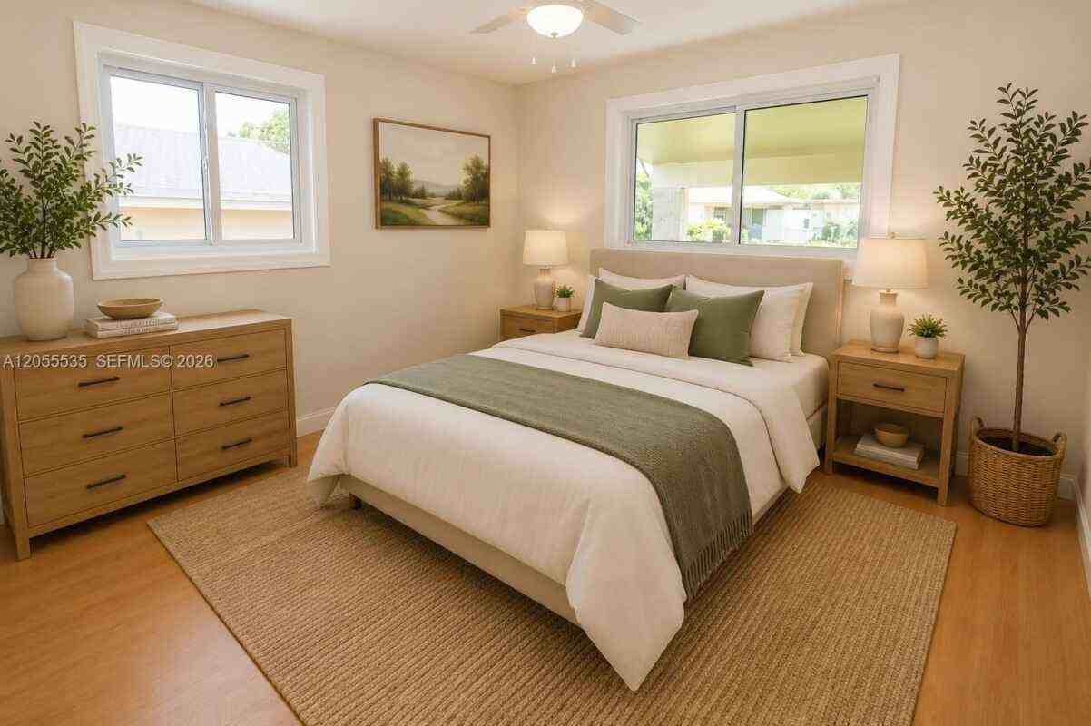 171 Sw 23rd St - Photo 6 of 30