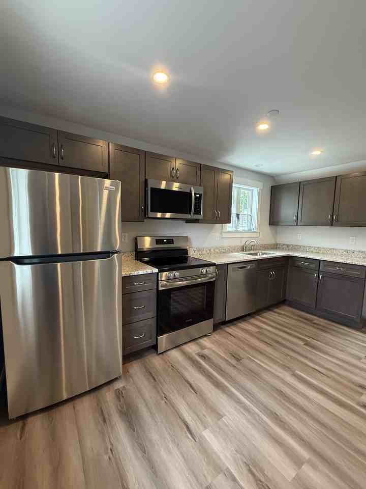 14 Academy St #C