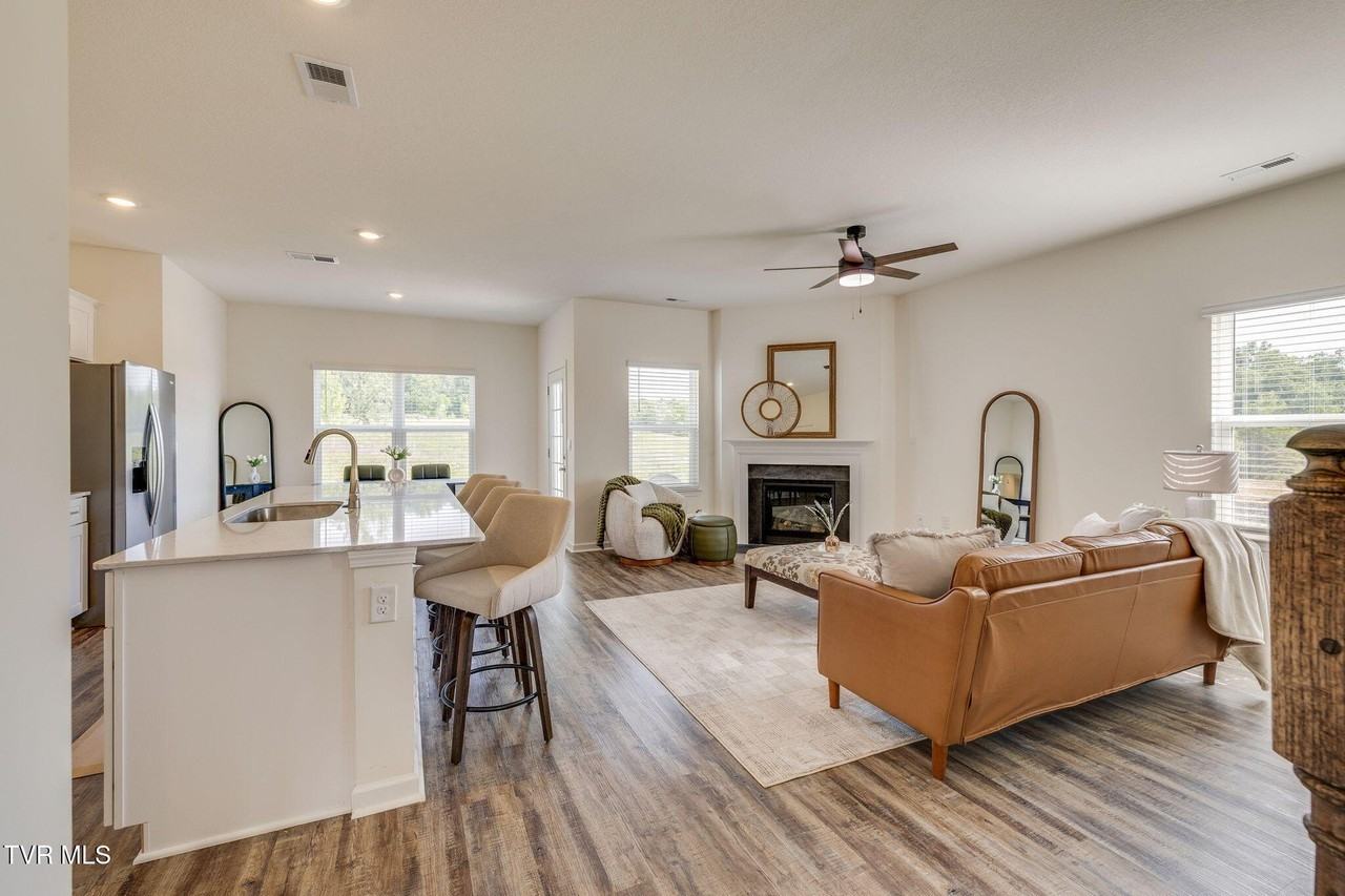 804 Pinhoti St - Photo 6 of 35