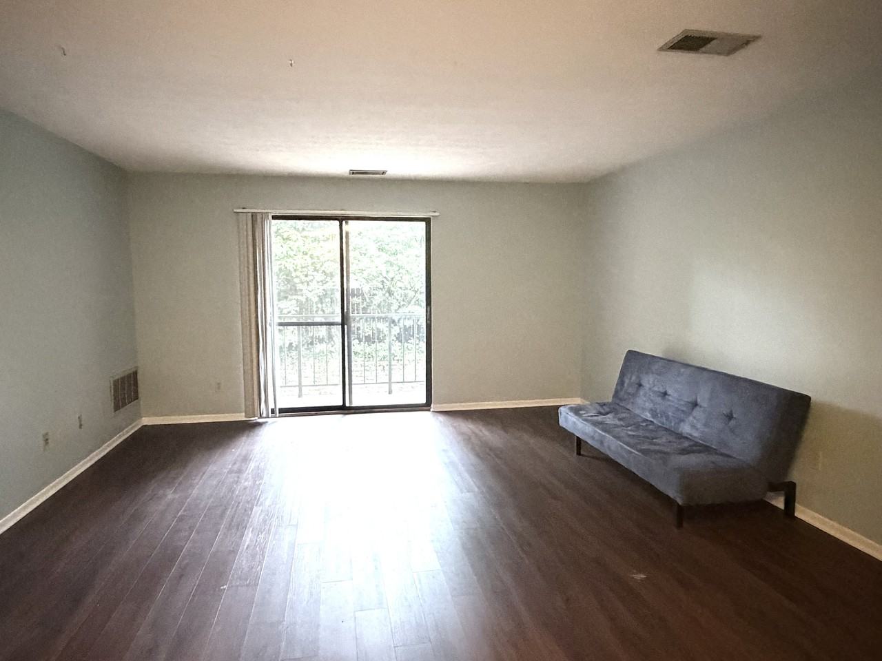 518 Riddle Road - 6Unit 6 #6 - Photo 3 of 13