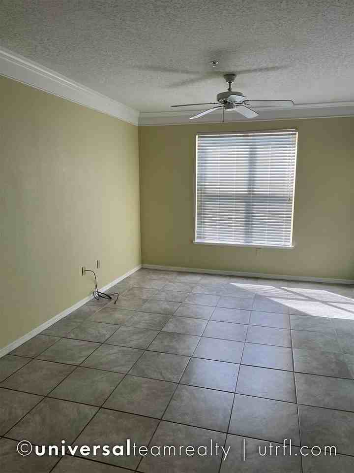 11520 Villa Grand - 1015 #1015 - Photo 4 of 15
