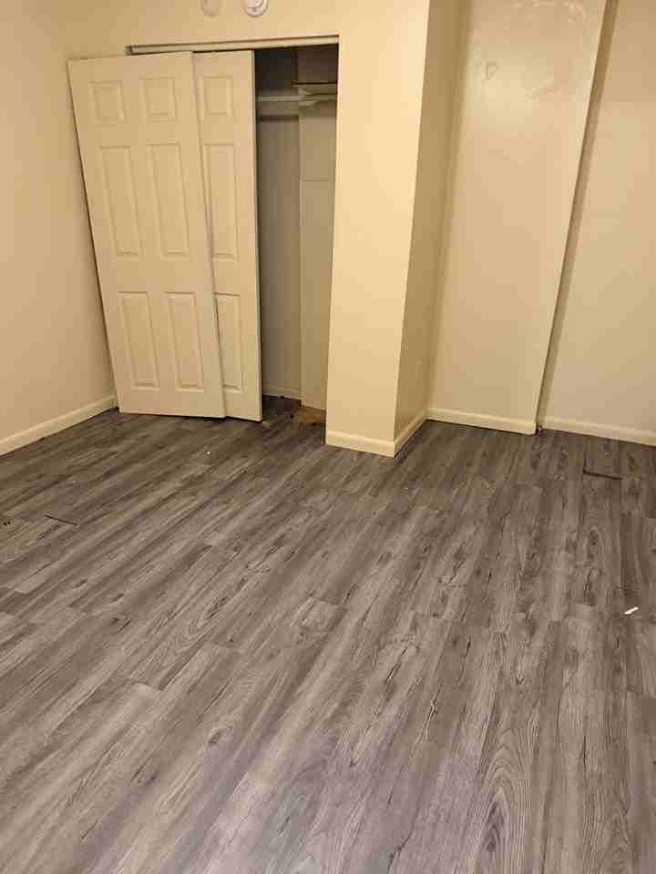 901 N Spruce St #1 - Photo 5 of 7