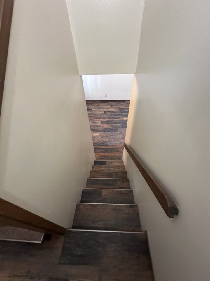 910 East 9th Avenue #3 - Photo 4 of 20