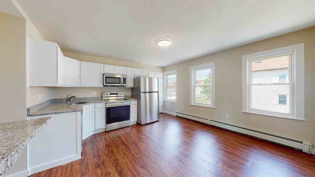 10 5th Ave - Photo 7 of 22
