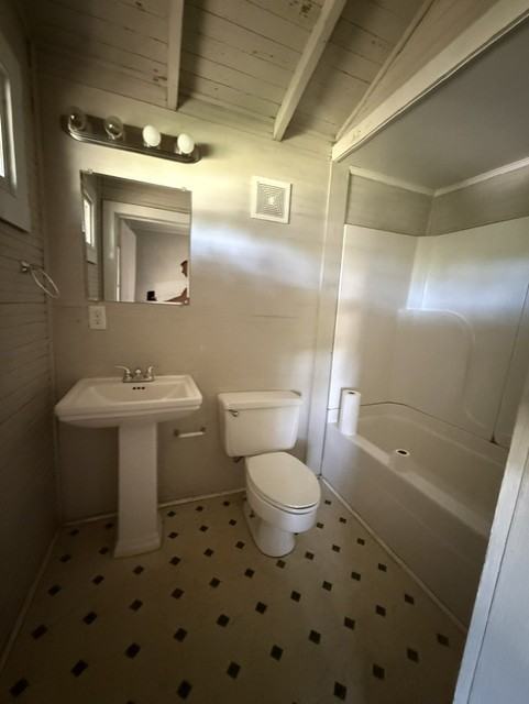 642 Carla St #1 - Photo 7 of 11