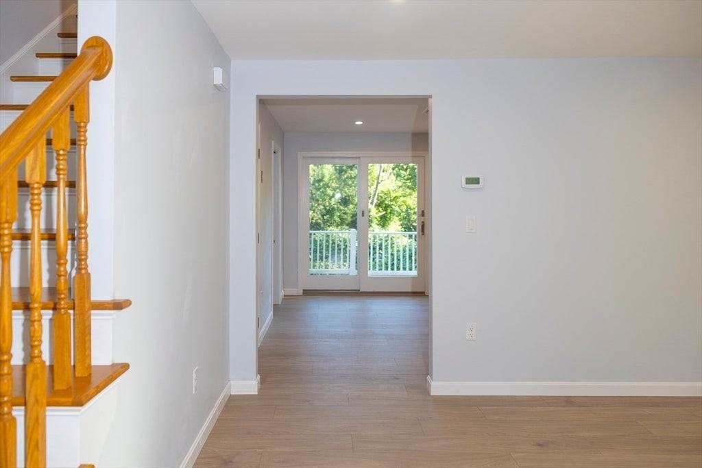 122 Leedham St - Photo 2 of 30