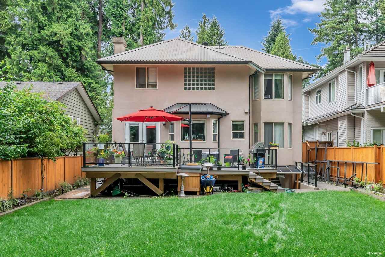 539 Linton Street - Photo 2 of 24