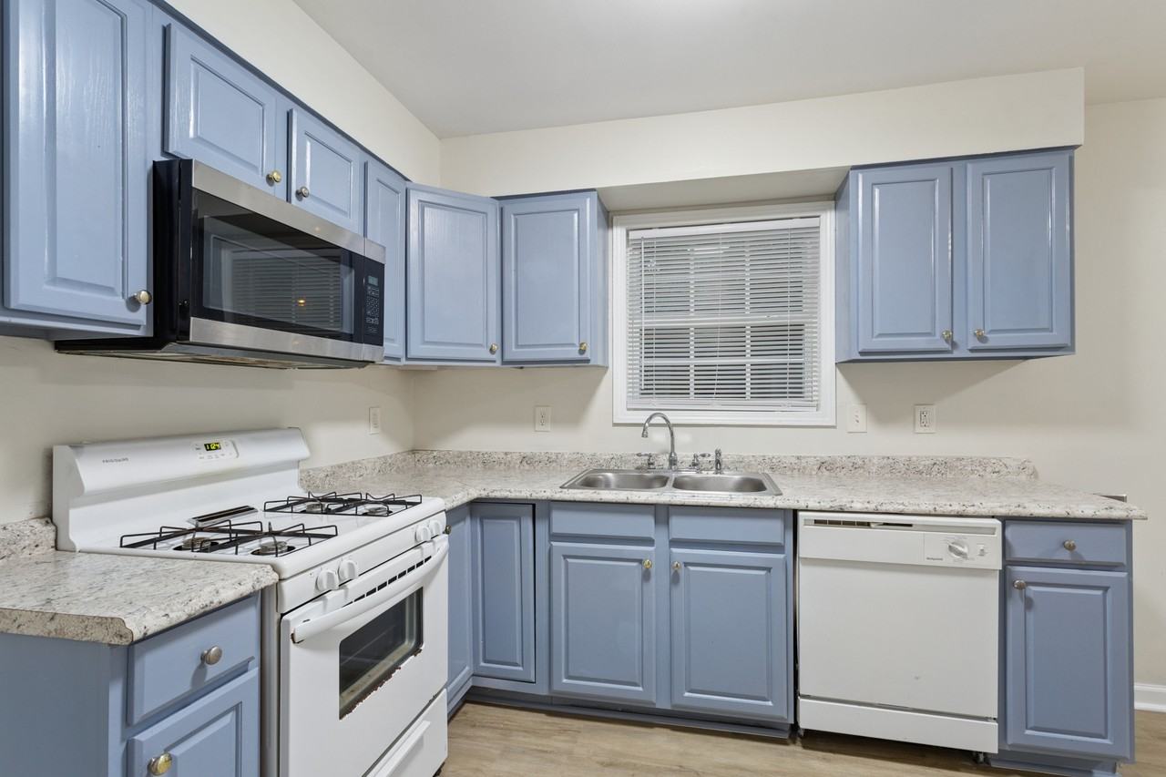 1446 Bellemeade Ct Sw Apt A #A - Photo 3 of 13