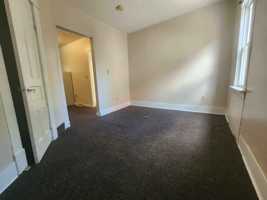 featured image of 1312 E 8th St Apt 1st #1R