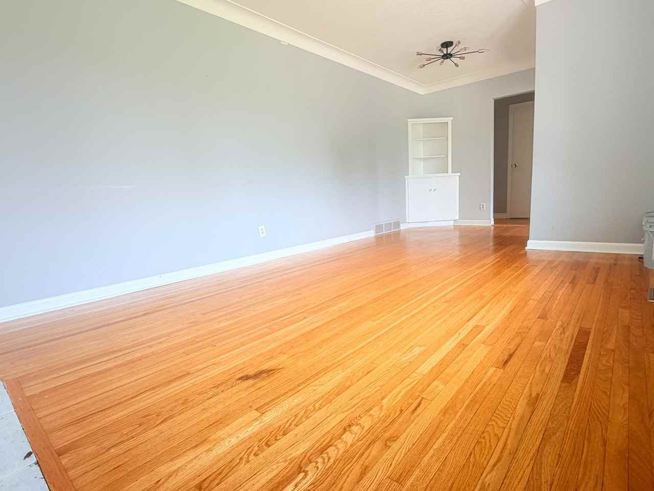78 Massey Cres - Photo 3 of 23