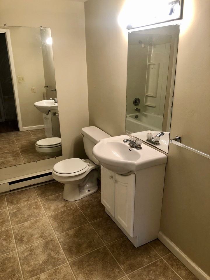 400 E Canedy St #3 - Photo 5 of 10