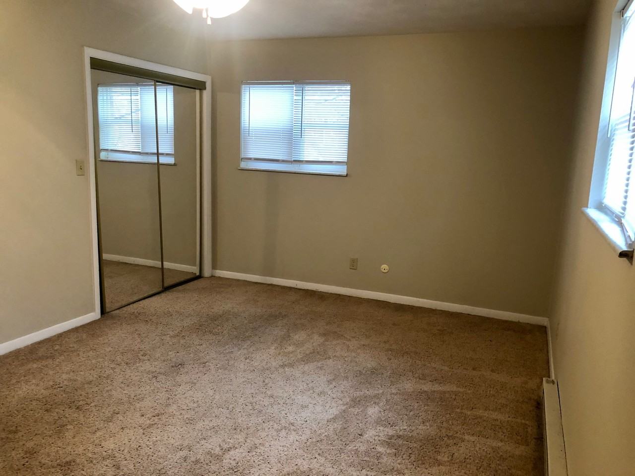 400 E Canedy St #3 - Photo 7 of 10