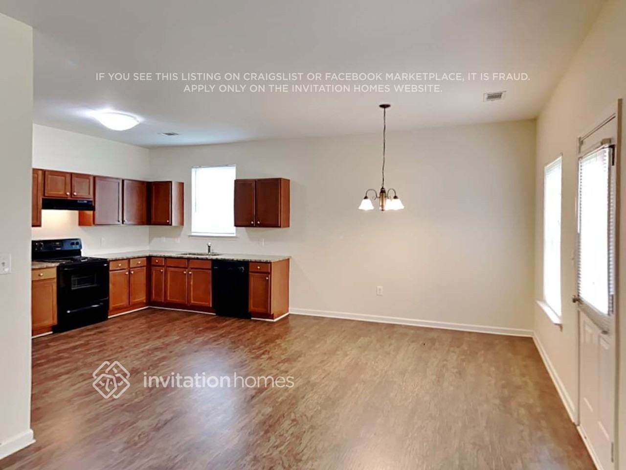 798 Rockingham Dr - Photo 6 of 20