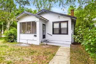 204 W 23rd St - Photo 1 of 1